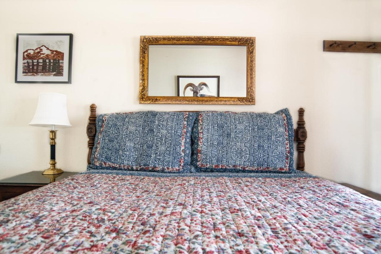 Mt Williamson Motel&Basecamp Independence Esterno foto